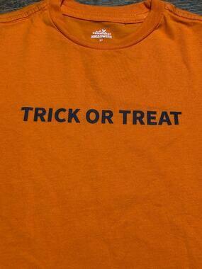 Celebrate Orange  Halloween Trick or Treat t-shirt sz xs 4-5